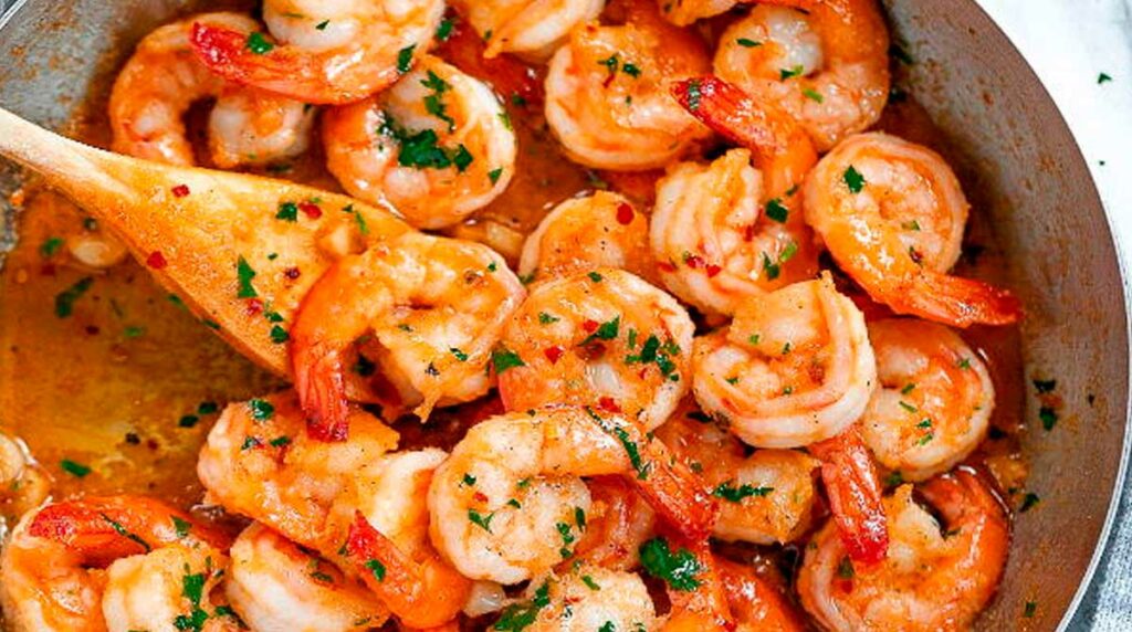 sorprende-con-deliciosos-camarones-al-achiote