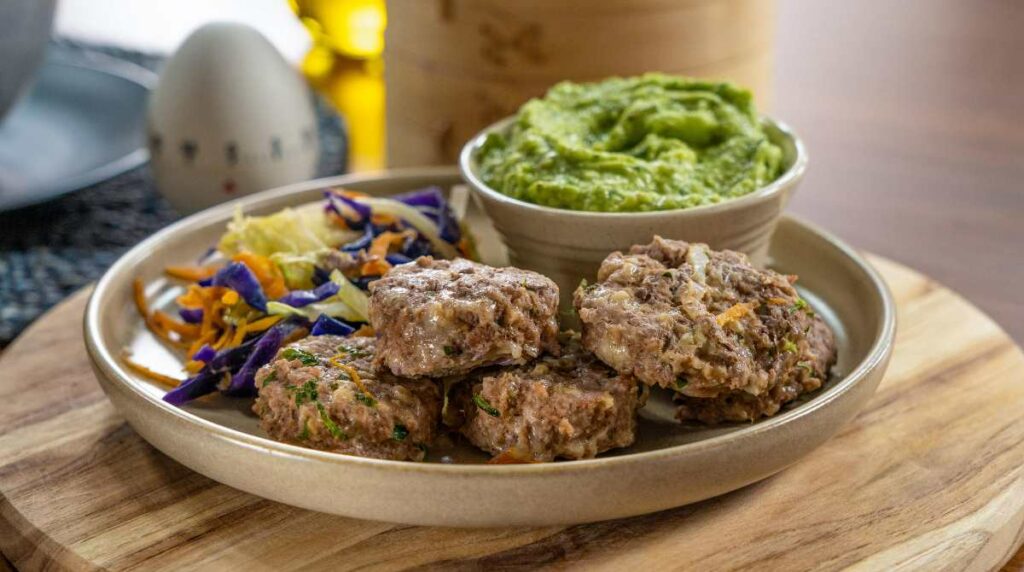 deliciosa-receta-para-preparar-tortitas-de-carne-molida-con-sabor-guatemalteco