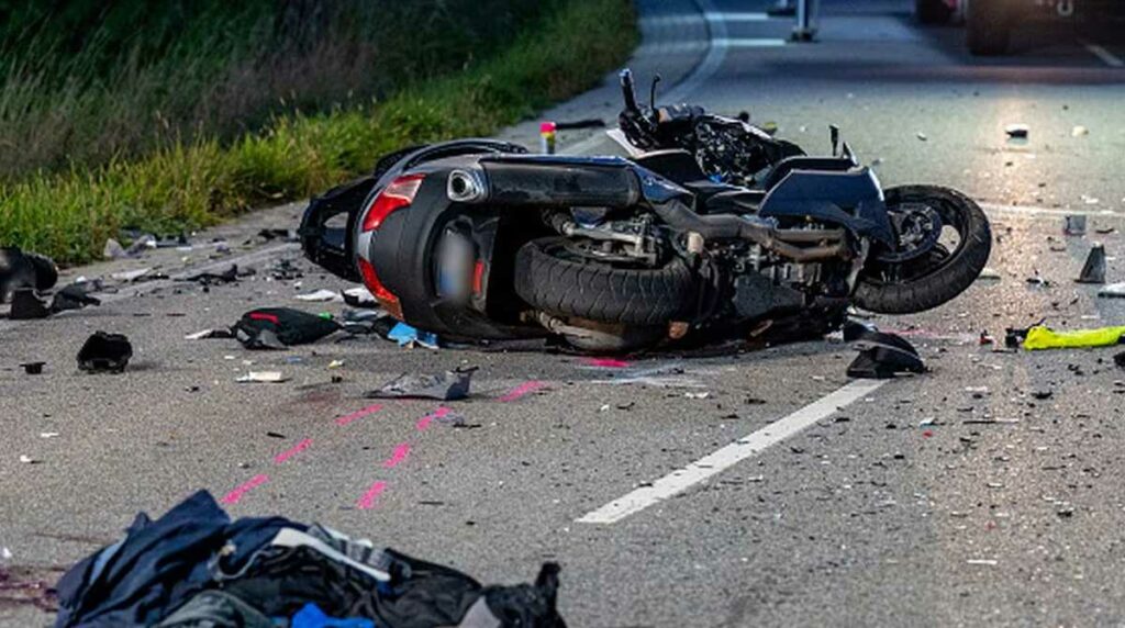 dos-adolescentes-y-un-nino-sufren-accidente-motocicleta-san-martin-jilotepeque