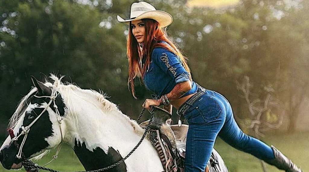 fallece-elena-larrea-influencer-mexicana-activismo-por-derechos-de-caballos