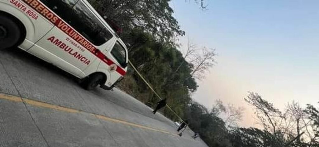 localizan-cadaver-con-signos-de-violencia-en-carretera-de-santa-rosa