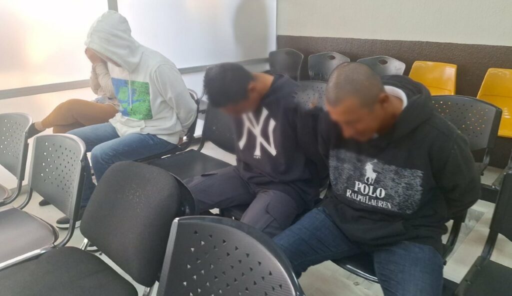 Cuatro-personas-fueron-sorprendidas-intentando-ingresar-armas-de-fuego-a-Mariscal-Zavala