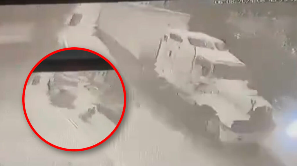 Motorista pierde la vida al impactar de frente con un tráiler en Chiquimula (VIDEO)