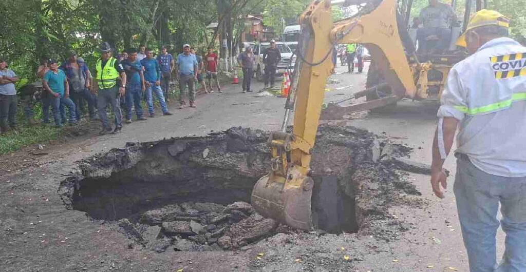 socavamiento-ruta-peten