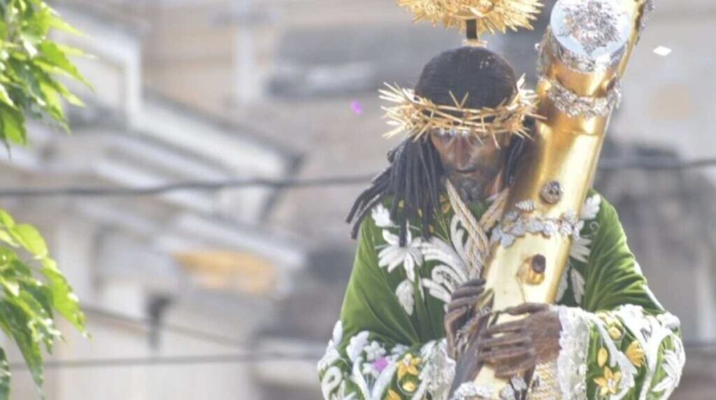 jueves-viernes-santo-2027