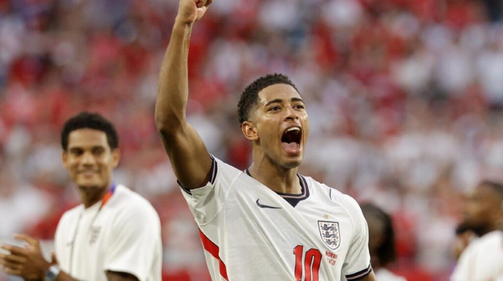 Bellingham iguala récords históricos tras su doblete con Inglaterra